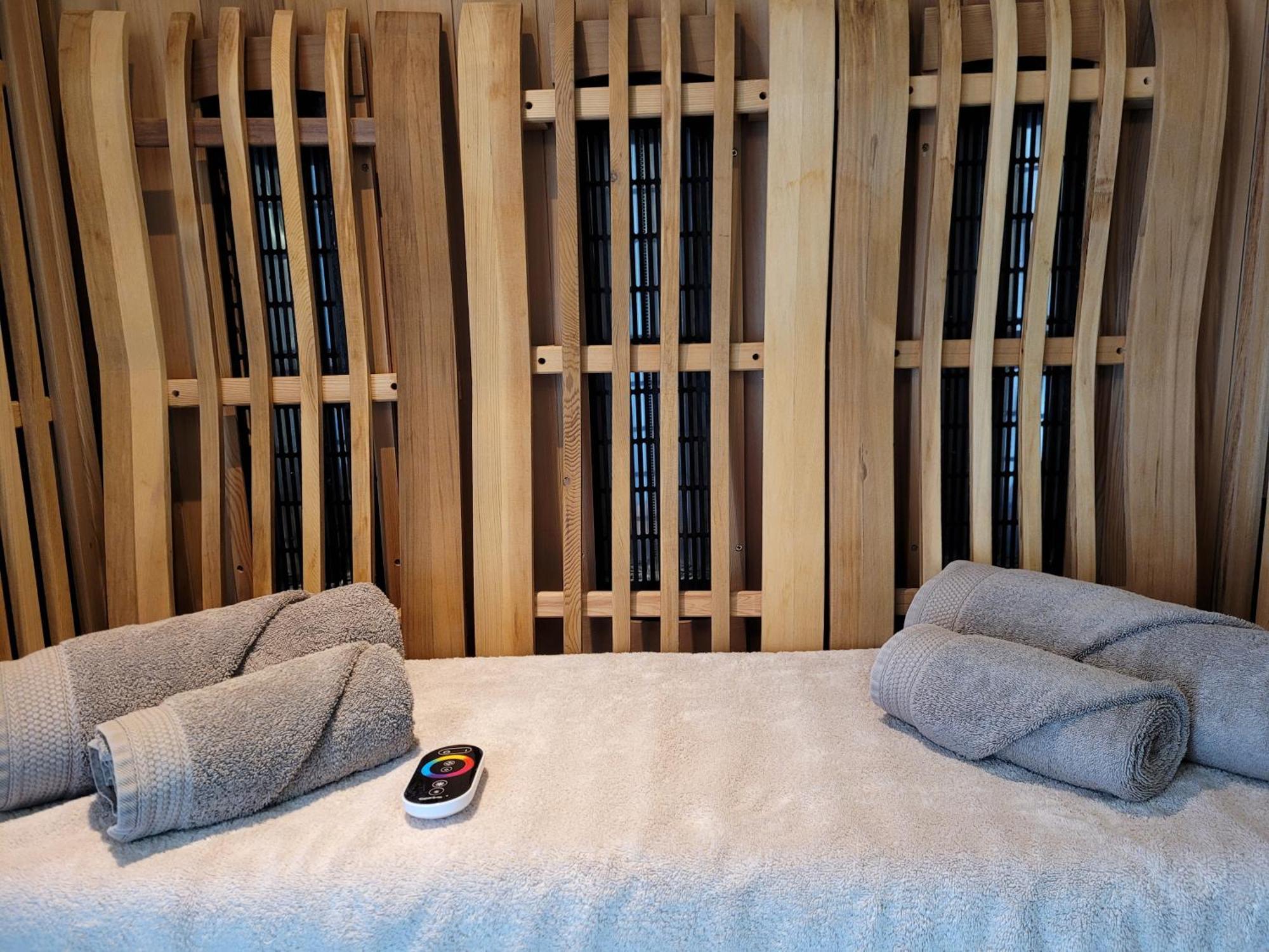 Tiny Villa De Haas Met Infraroodsauna Egmond aan Zee Exteriör bild